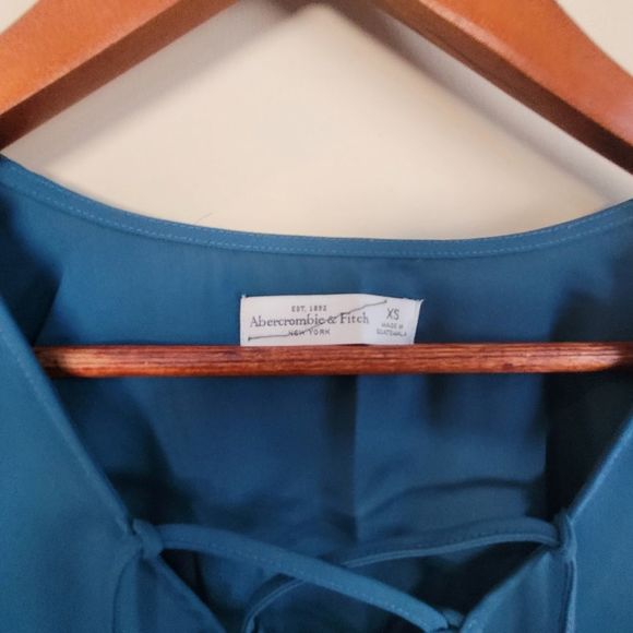 A&F Bell Statement Sleeve Boho Solid Shirt Teal Blue XS - Picture 3 of 4